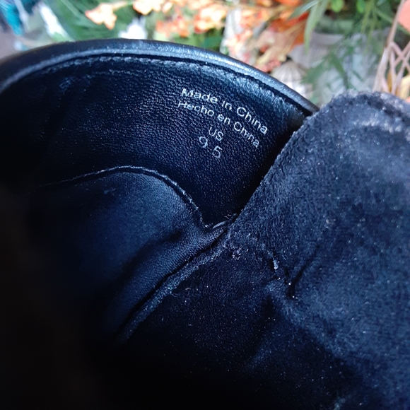 parker & sky, Peep Toe Stack Heel in Faux Leather & Suede, 9.5 - Picture 7 of 12